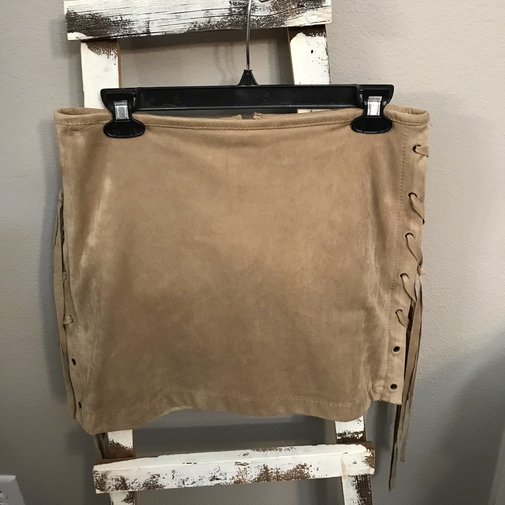 (Chelsea & Violet) Khaki, suede fringe skirt.